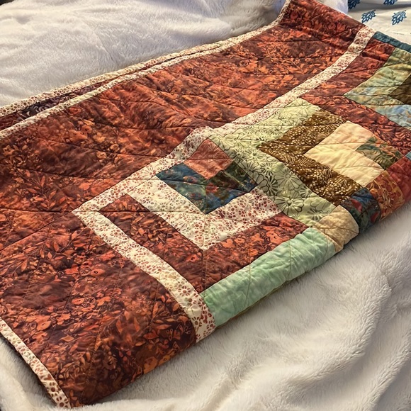 Handmade patchwork quilt - Picture 7 of 8